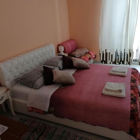 Apartmani Rija 3 Pag Town Εξωτερικό φωτογραφία