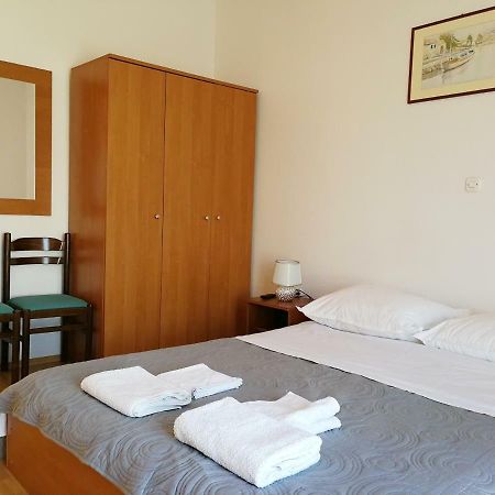 Apartmani Rija 3 Pag Town Εξωτερικό φωτογραφία