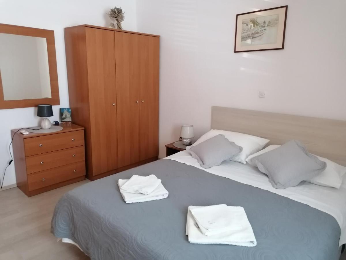 Apartmani Rija 3 Pag Town Εξωτερικό φωτογραφία