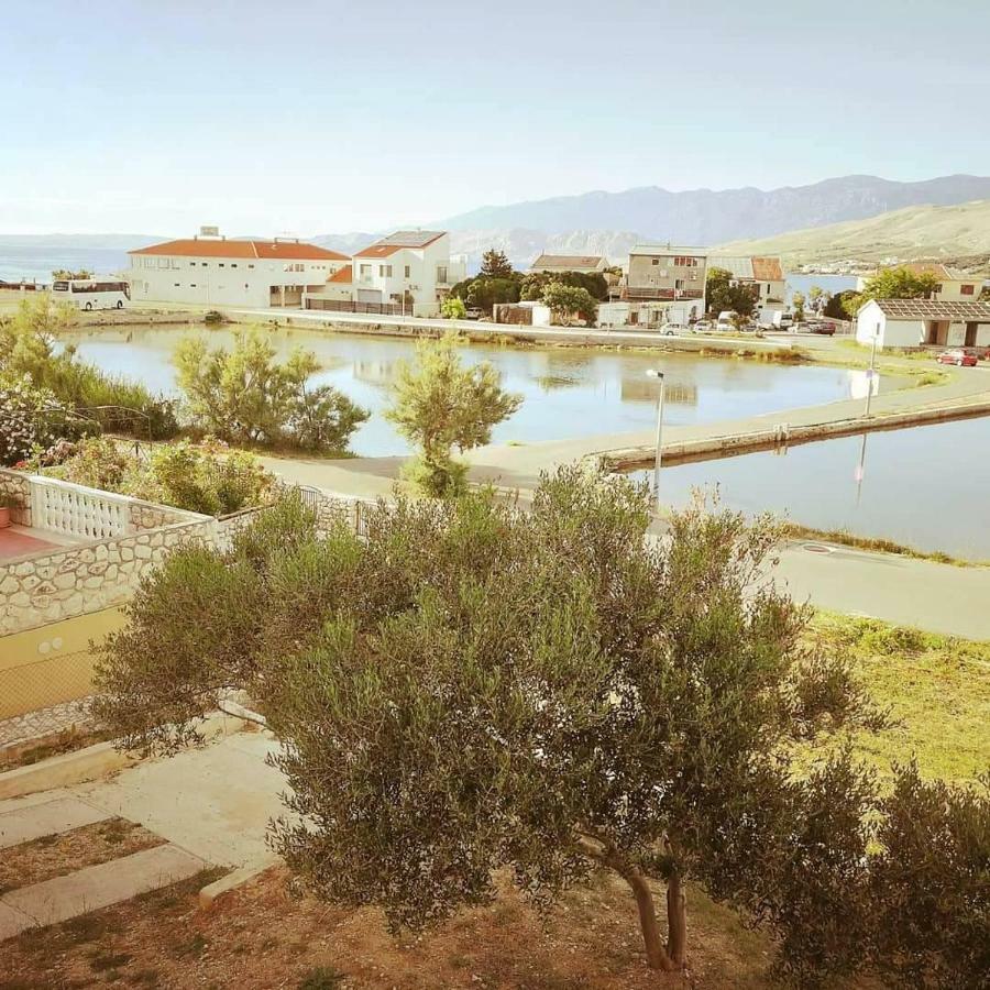 Apartmani Rija 3 Pag Town Εξωτερικό φωτογραφία